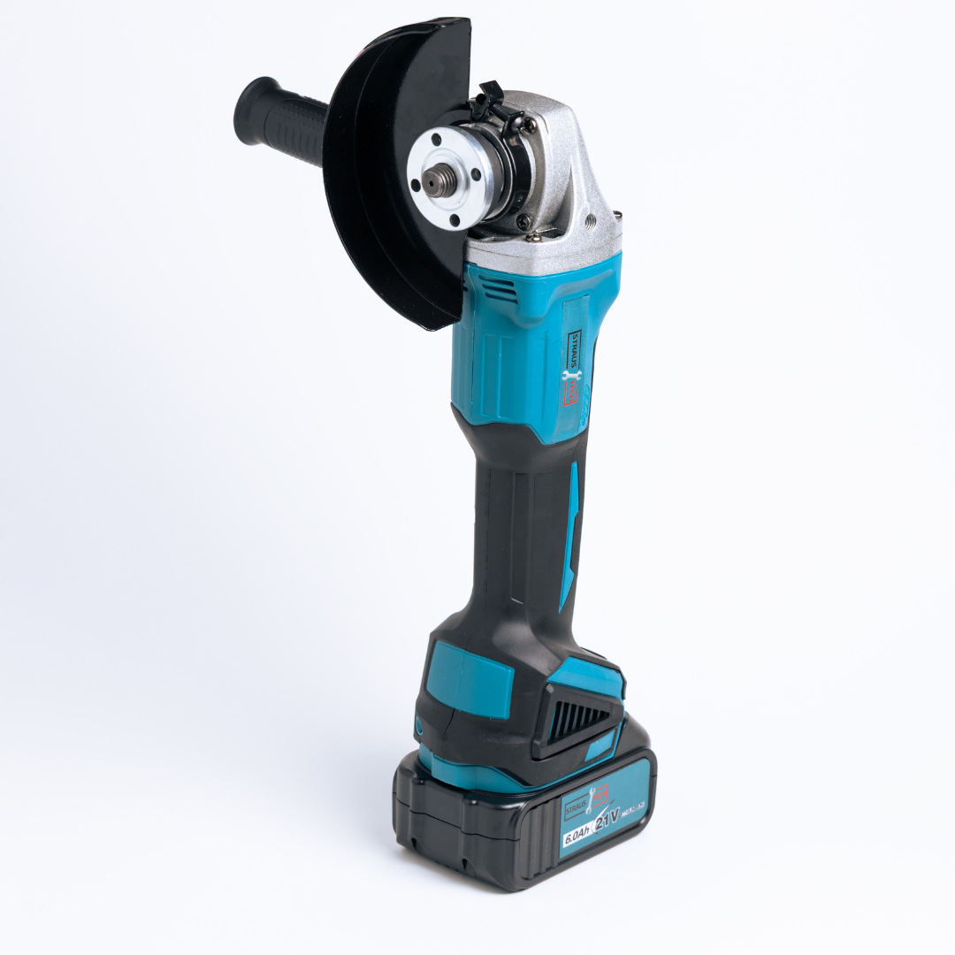 Set 4 u 1, bušilica, odvijač, brusilica | STRAUSTECH