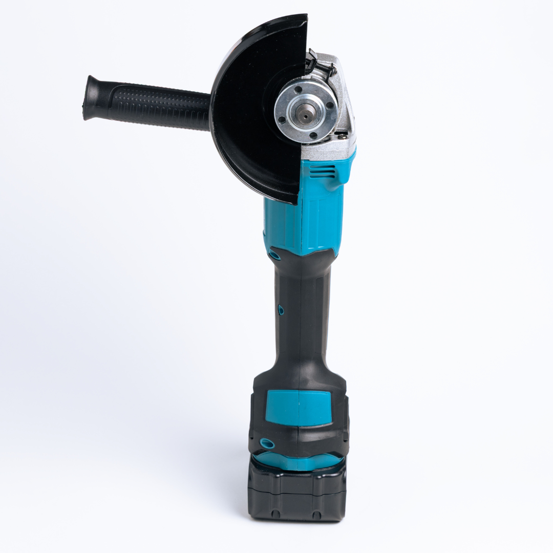 Set 4 u 1, bušilica, odvijač, brusilica | STRAUSTECH